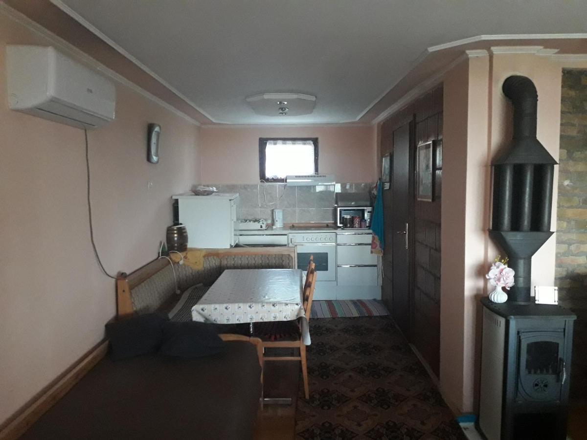 Apartment Noletov Vidikovac Връдник Екстериор снимка